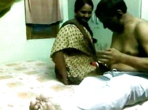 <em>Mature</em> Indian homemade pornography vid