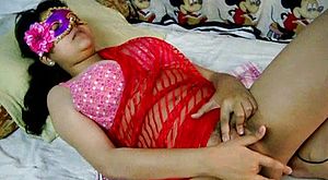 First timer big Indian Savita poses nude