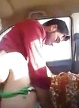 AMATEUTR INDIAN Girl HAVING Fuck a thon IN THE CAR