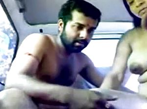 Marathi Bhabhi Shrieking and Drizzles in Car